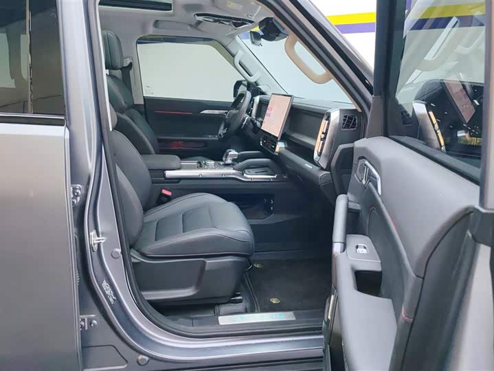 Фото 8 - Jetour T2