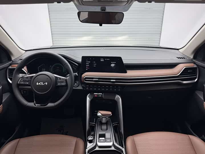 Фото 14 - Kia Sportage GT-line