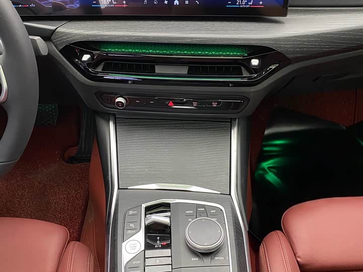 Фото 12 - BMW 3 Series