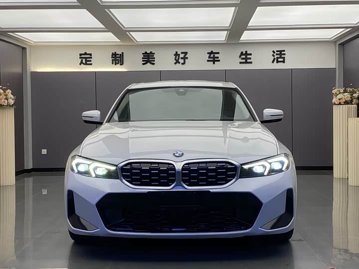 Фото 2 - BMW 3 Series