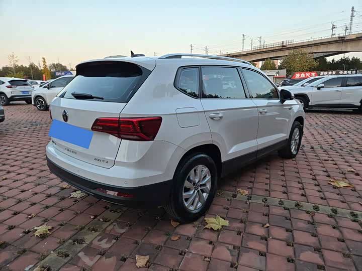 Фото 6 - Volkswagen Tharu