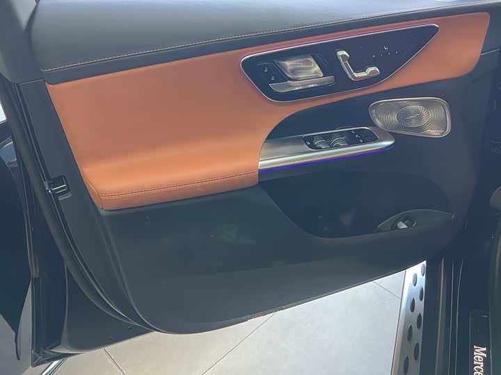 Фото 10 - Mercedes-Benz GLC-Class