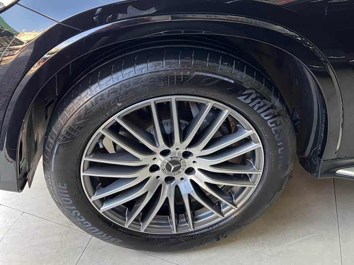 Фото 14 - Mercedes-Benz GLC-Class