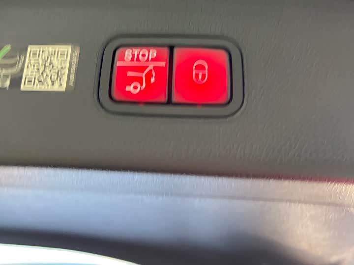 Фото 15 - Mercedes-Benz GLC-Class