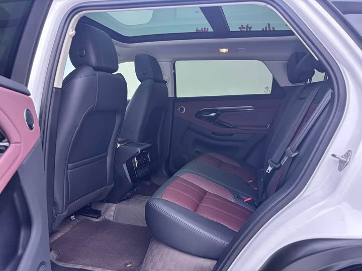 Фото 13 - Land Rover Range Rover Evoque L