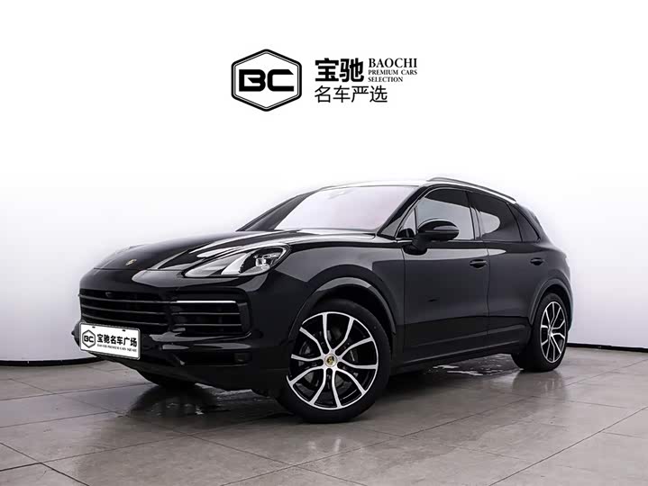 Фото 1 - Porsche Cayenne