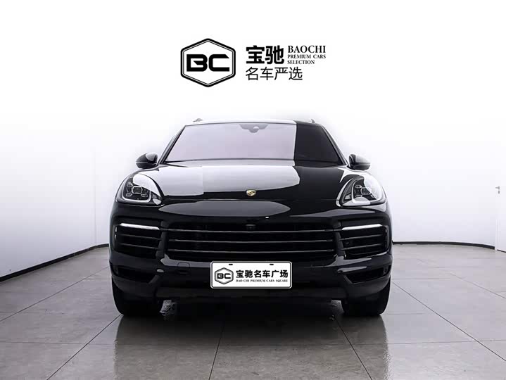 Фото 2 - Porsche Cayenne