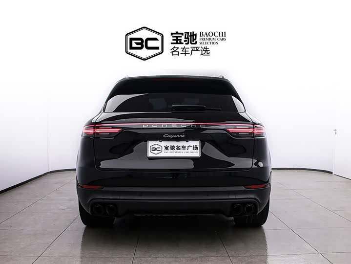 Фото 4 - Porsche Cayenne