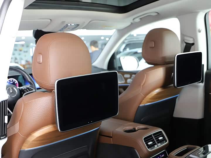 Фото 10 - Mercedes-Benz GLS-Class