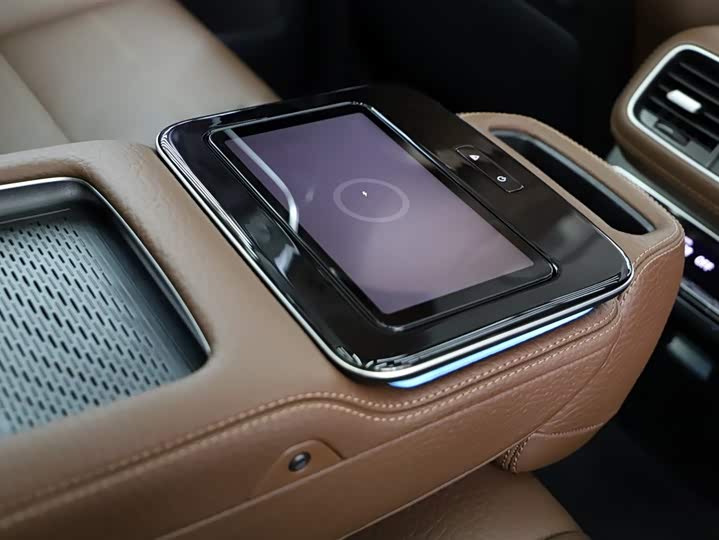 Фото 17 - Mercedes-Benz GLS-Class