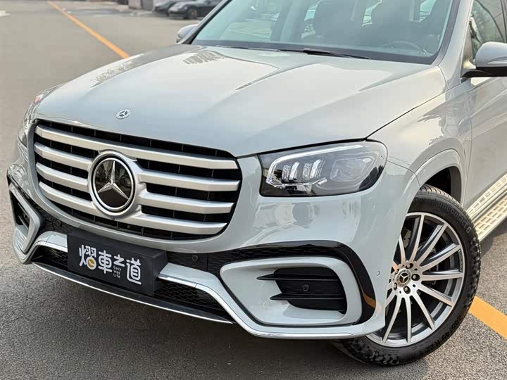 Фото 33 - Mercedes-Benz GLS-Class