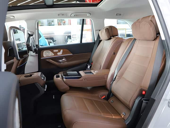 Фото 8 - Mercedes-Benz GLS-Class