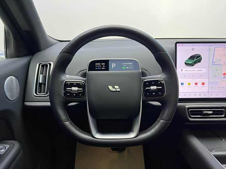 Фото 13 - LiXiang L9