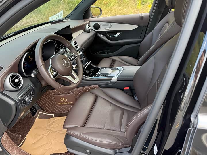 Фото 4 - Mercedes-Benz GLC-Class