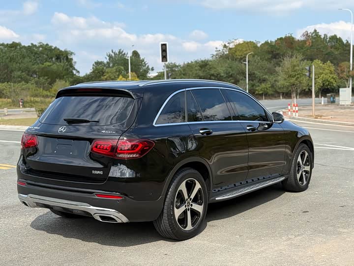 Фото 8 - Mercedes-Benz GLC-Class