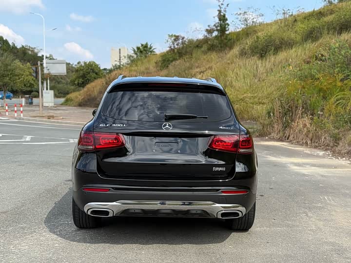 Фото 9 - Mercedes-Benz GLC-Class