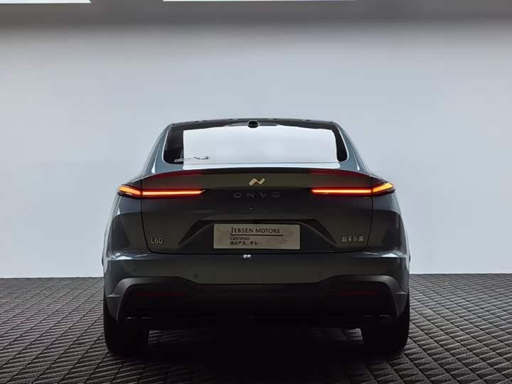 Фото 4 - Nio Onvo L60