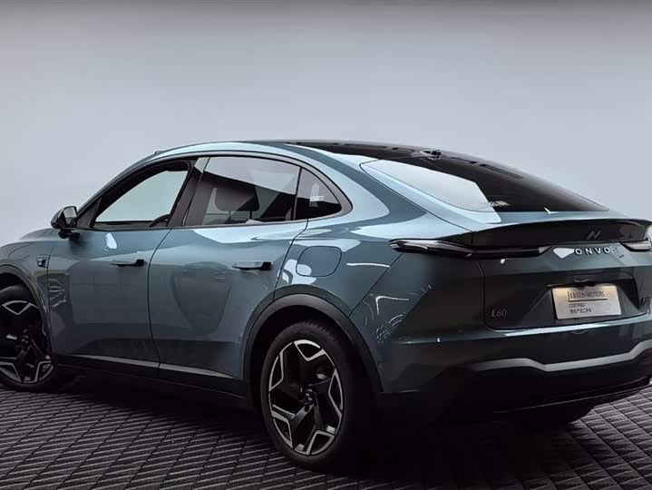 Фото 6 - Nio Onvo L60