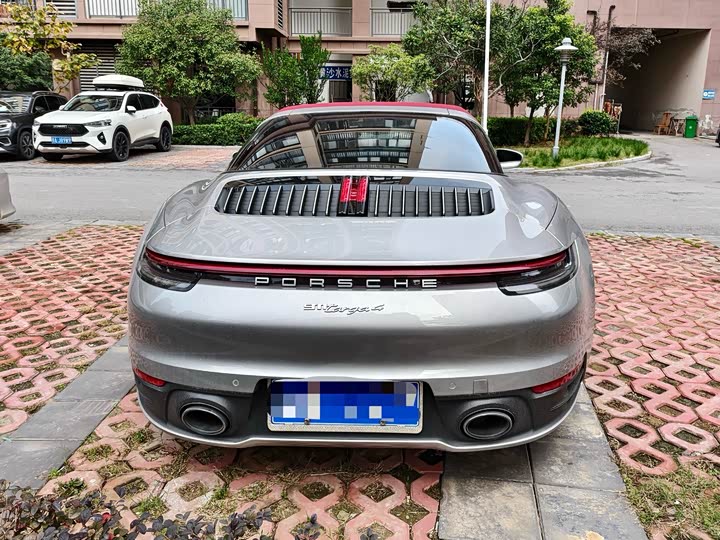 Фото 8 - Porsche 911