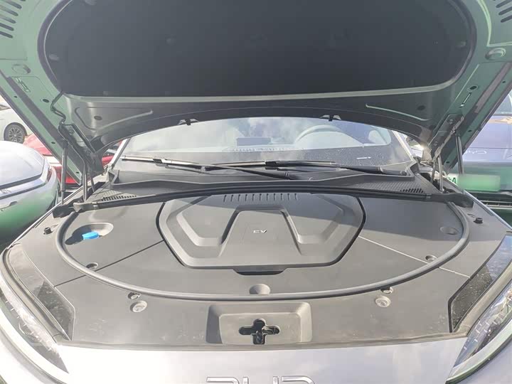 Фото 11 - BYD Song Plus Hybrid/EV