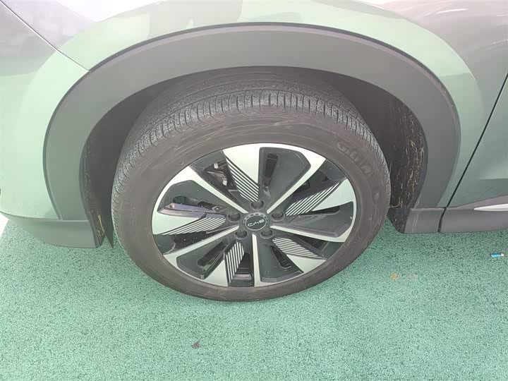 Фото 26 - BYD Song Plus Hybrid/EV