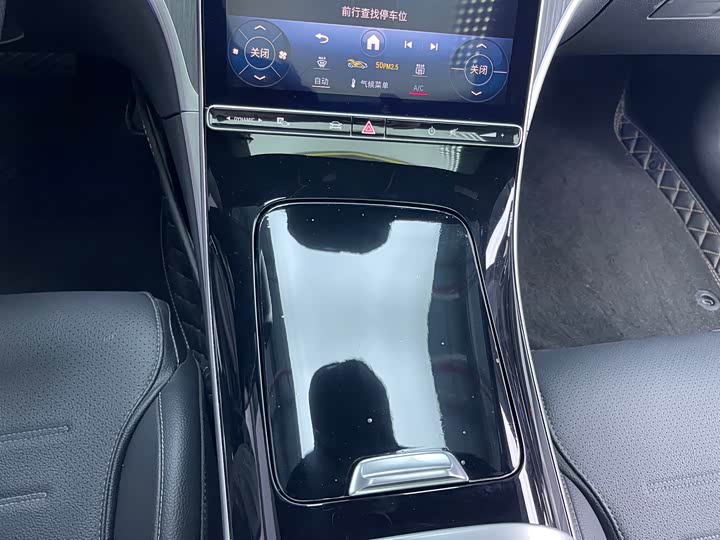 Фото 10 - Mercedes-Benz C-Class