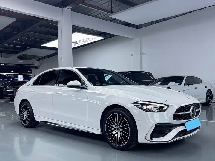 Фото 3 - Mercedes-Benz C-Class