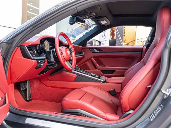 Фото 17 - Porsche 911