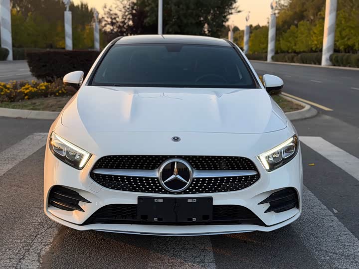 Фото 2 - Mercedes-Benz A-Class