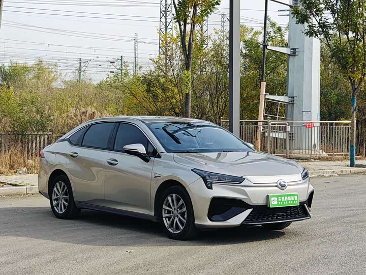 Фото 2 - GAC Aion S