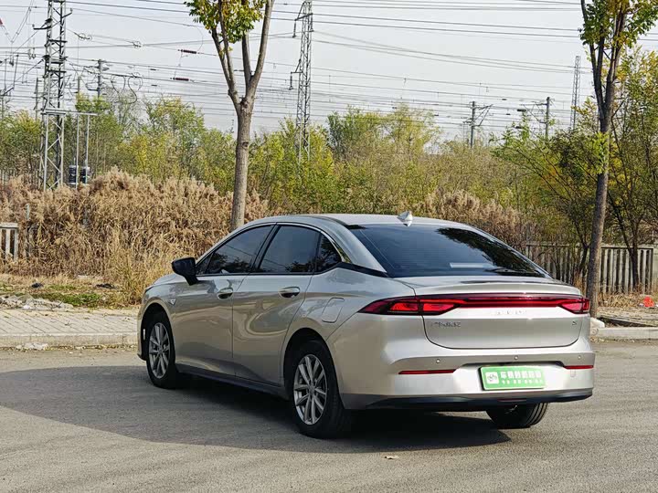 Фото 6 - GAC Aion S