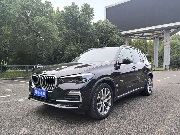 Фото 1 - BMW X5