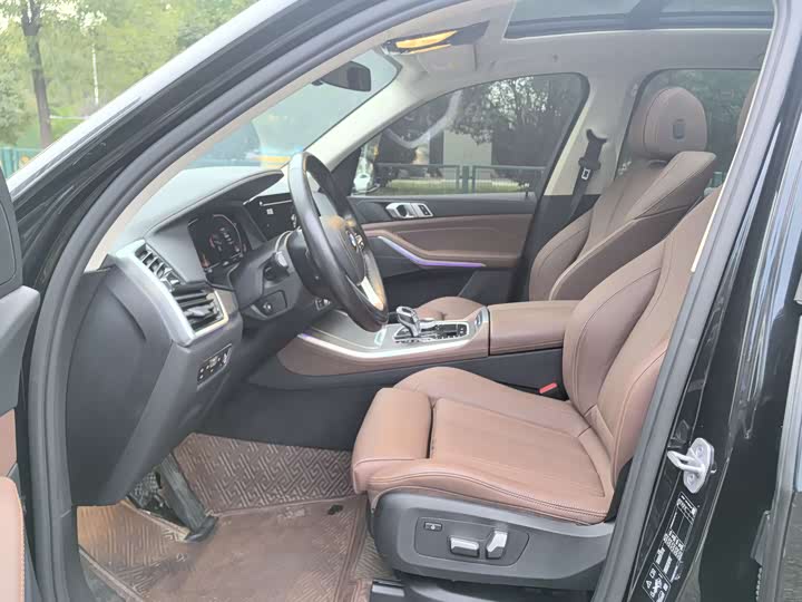 Фото 10 - BMW X5