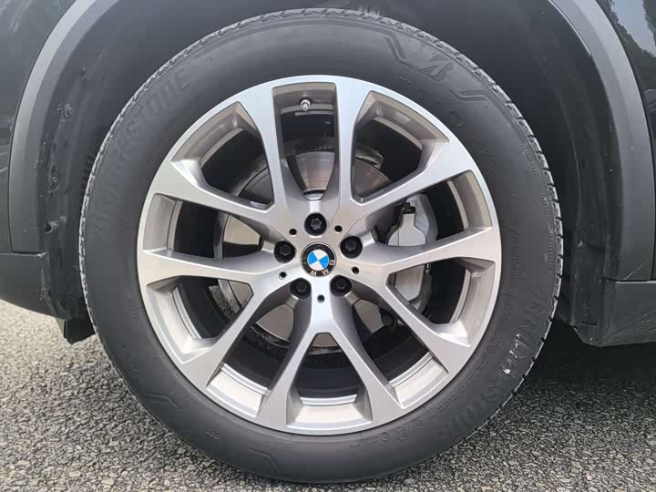 Фото 11 - BMW X5