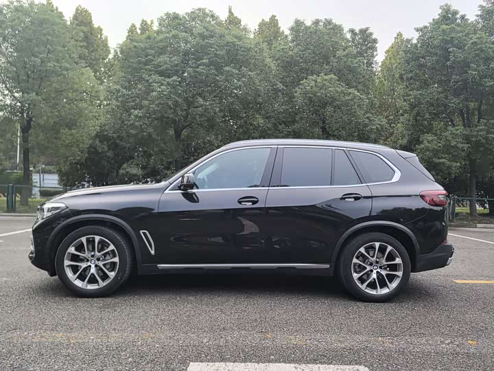 Фото 4 - BMW X5