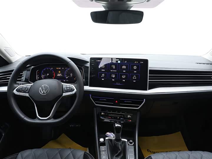 Фото 15 - Volkswagen Sagitar L