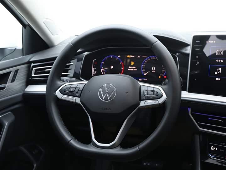 Фото 16 - Volkswagen Sagitar L