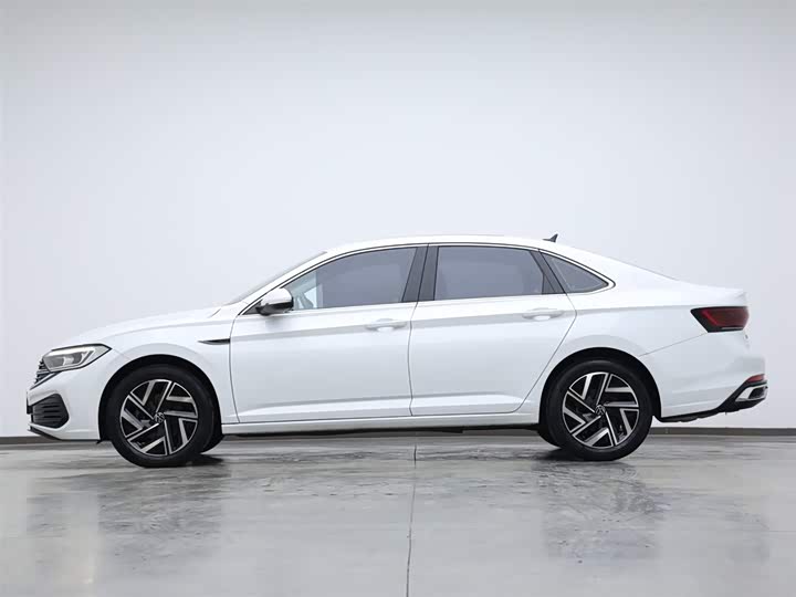 Фото 5 - Volkswagen Sagitar L