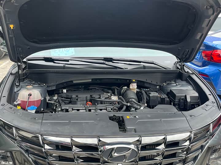 Фото 10 - Hyundai Tucson L