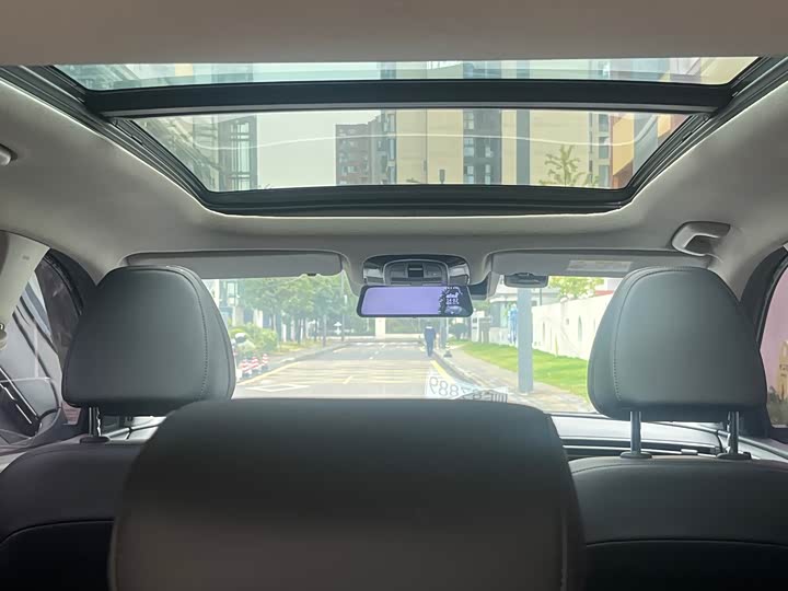 Фото 12 - Hyundai Tucson L