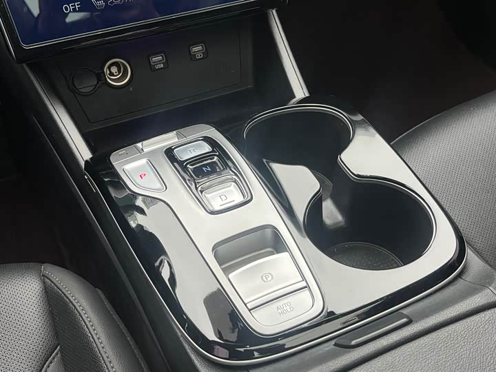 Фото 22 - Hyundai Tucson L