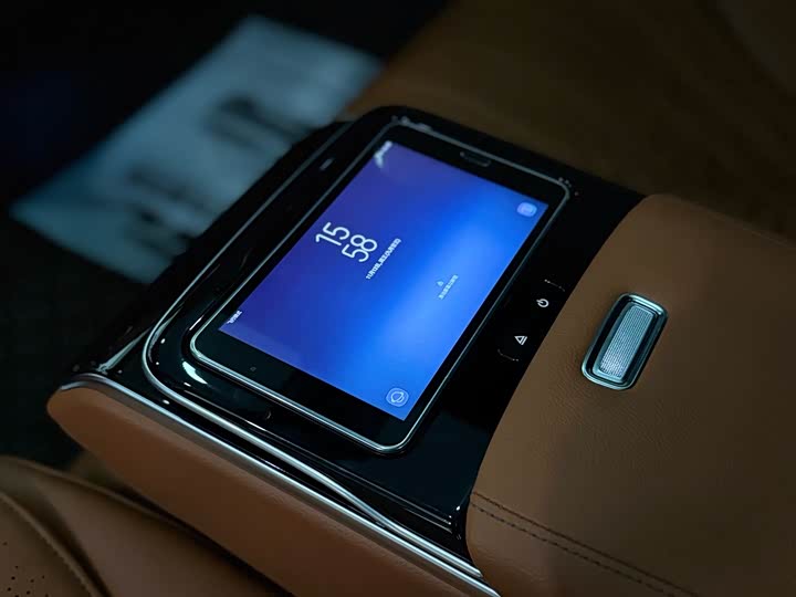 Фото 14 - Mercedes-Benz S-Class