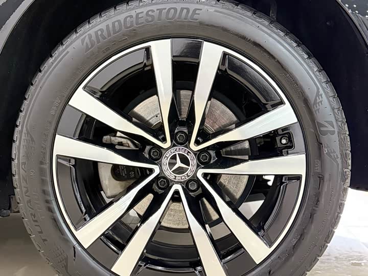 Фото 29 - Mercedes-Benz S-Class