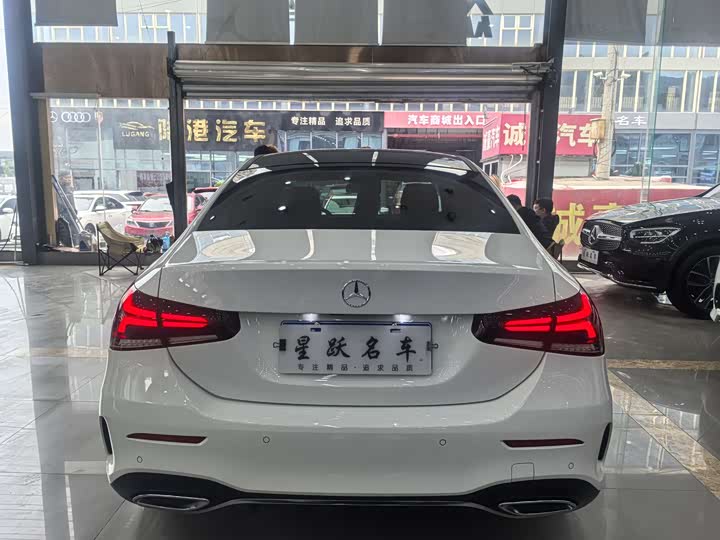 Фото 4 - Mercedes-Benz A-Class