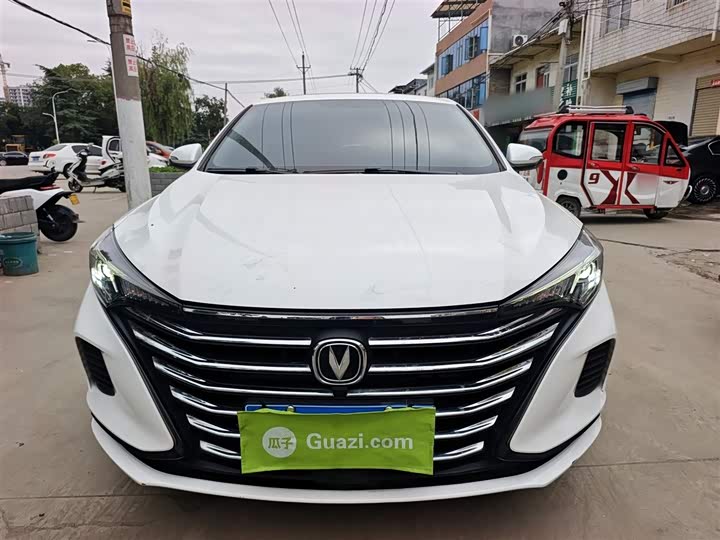 Фото 3 - Changan Eado Plus