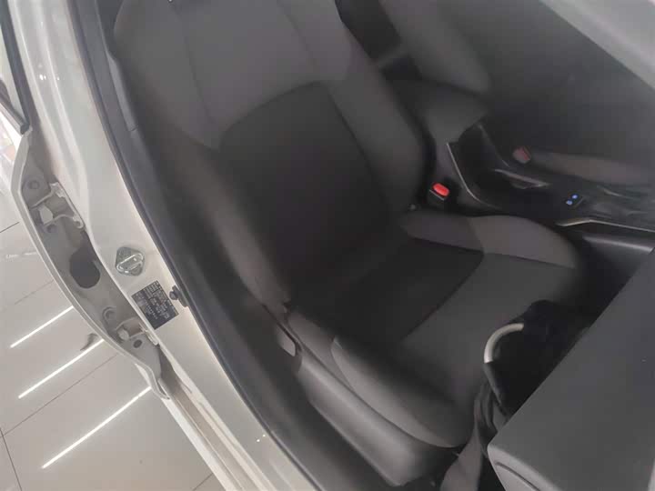 Фото 25 - Toyota Levin