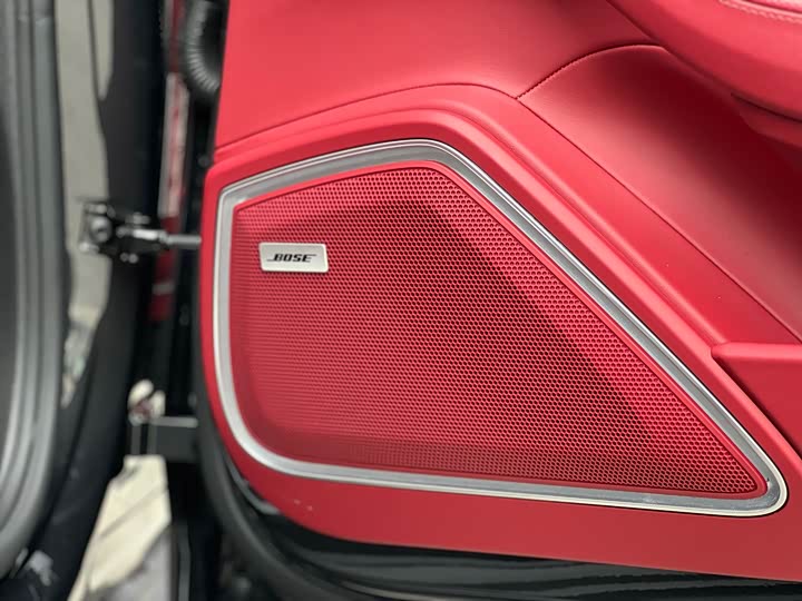 Фото 8 - Porsche Panamera