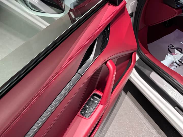 Фото 13 - Porsche 911