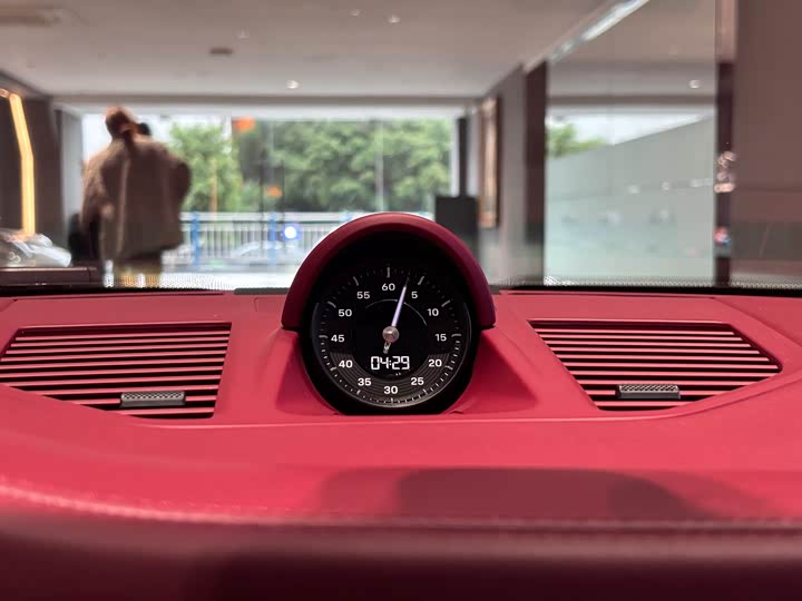 Фото 16 - Porsche 911