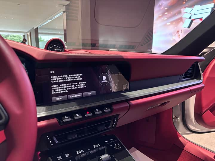 Фото 18 - Porsche 911